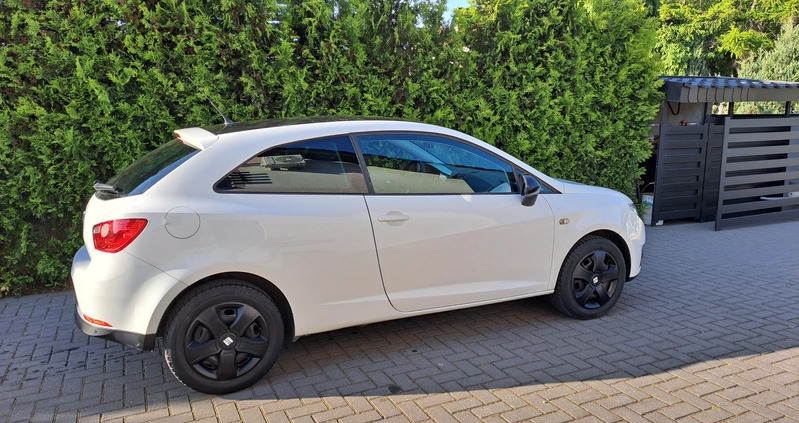 Seat Ibiza cena 17900 przebieg: 141663, rok produkcji 2011 z Witkowo małe 379